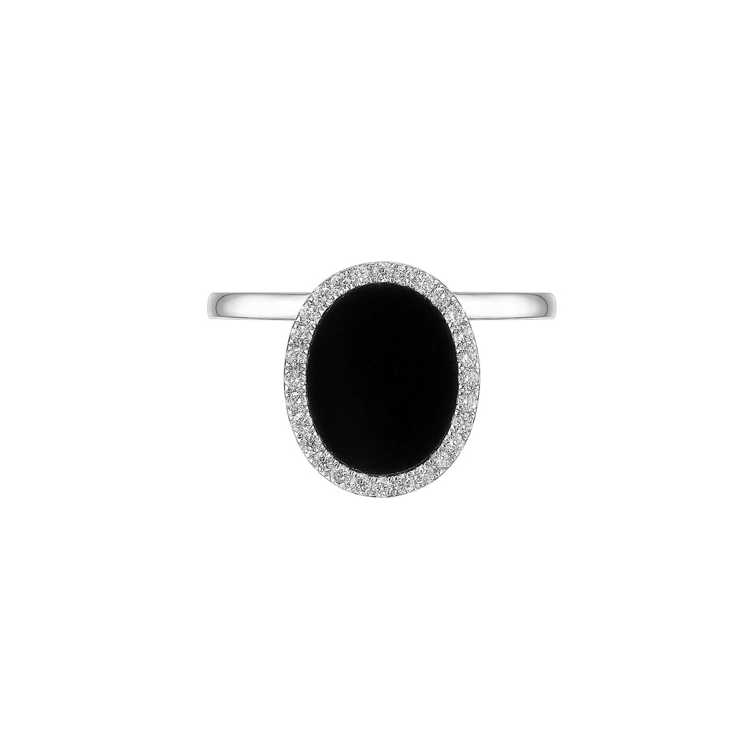 DELUXE OVAL ONYX RING IN PLAIN SHANK